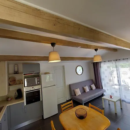 Holiday home Au Muret Salavas